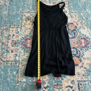 Annan republic Silk Crepe Dress with Rayon (stretch) Lining.